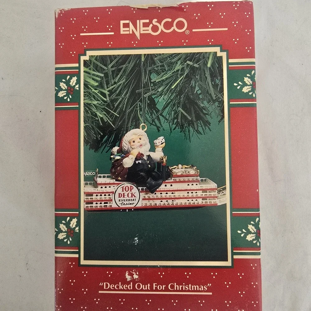Decked Out For Christmas Enesco Ornament 1996 Santa Riverboat‎ Casino